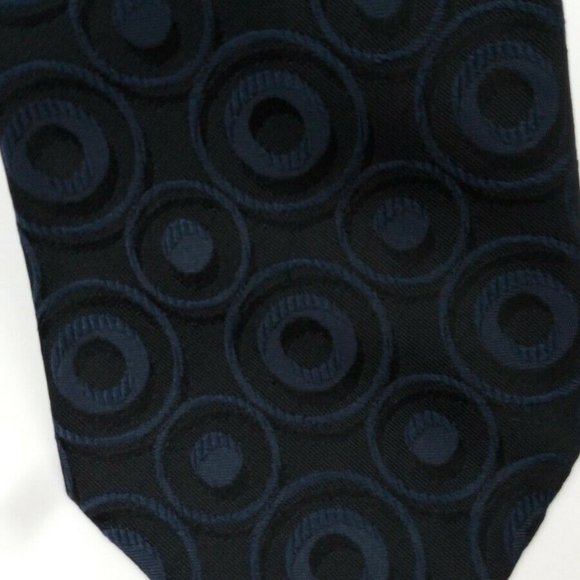 Van Heusen Blue and Black Geometric Circles Tie - Picture 5 of 5